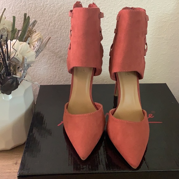 MAUVE  ANNE MICHELLE, POINTY TOE PUMP - Picture 2 of 5
